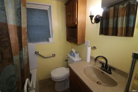 361 E Highland Ave, Dunkirk, IN 47336 photo 9
