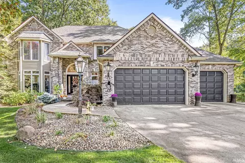 53290 Monticola Ln, Bristol, IN 46507