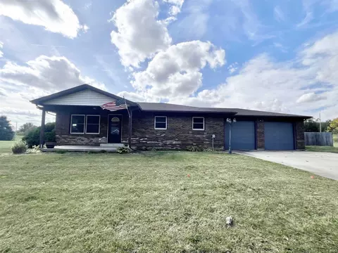 6670 Midnight Dr, West Lafayette, IN 47906
