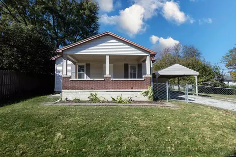 615 S Eighth St, Boonville, IN 47601