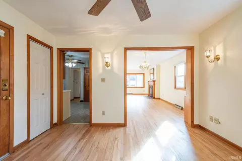 710 S High St, Bloomington, IN 47401 photo 13