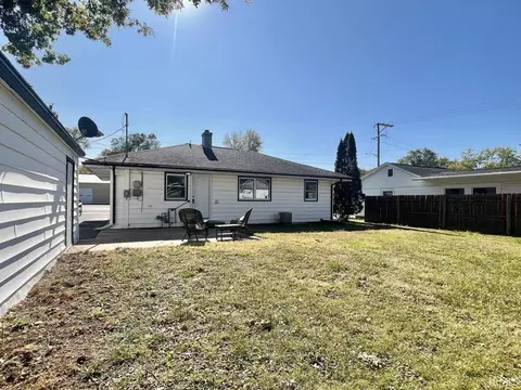 42 E Harrison Ave, Wabash, IN 46992 photo 17
