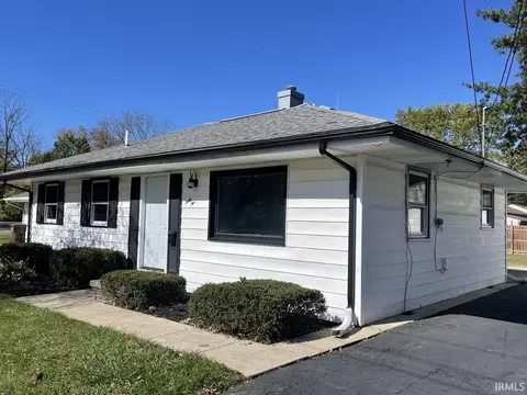 42 E Harrison Ave, Wabash, IN 46992 photo 2