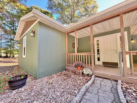 3898 E Dora Rd, Bloomington, IN 47408 photo 3