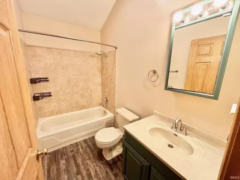 3898 E Dora Rd, Bloomington, IN 47408 photo 25