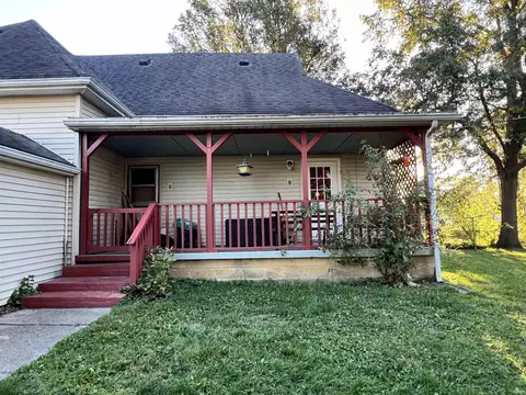 413 W 3rd St, Bicknell, IN 47512 photo 17