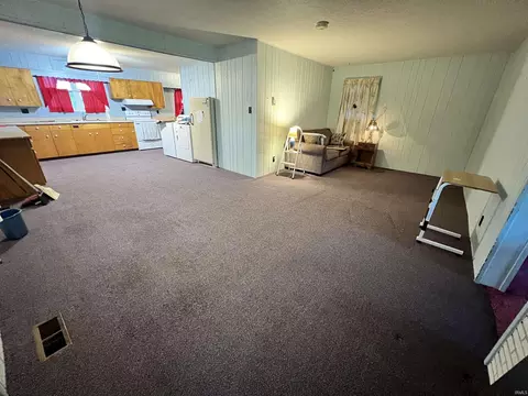 413 W 3rd St, Bicknell, IN 47512 photo 12