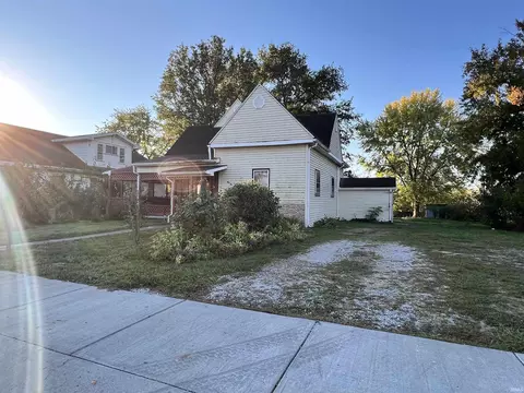 413 W 3rd St, Bicknell, IN 47512 photo 20
