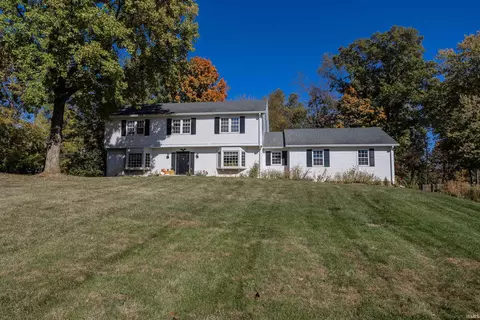 1204 Crestview Ct, Kokomo, IN 46901