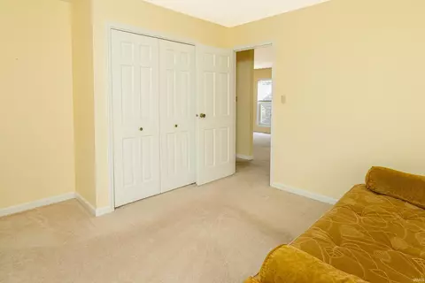 3372 S Commons Dr, Bloomington, IN 47401 photo 19