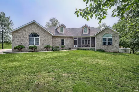 18739 N Quail Dr, Dale, IN 47523