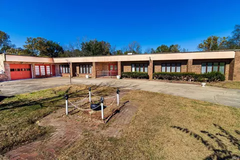 3333 Eby Rd, Boonville, IN 47601