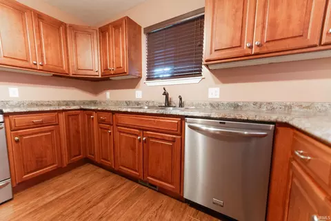 3828 S Cramer Cir, Bloomington, IN 47403 photo 12
