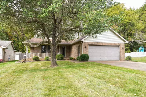 1641 Rainbow Dr, Evansville, IN 47712