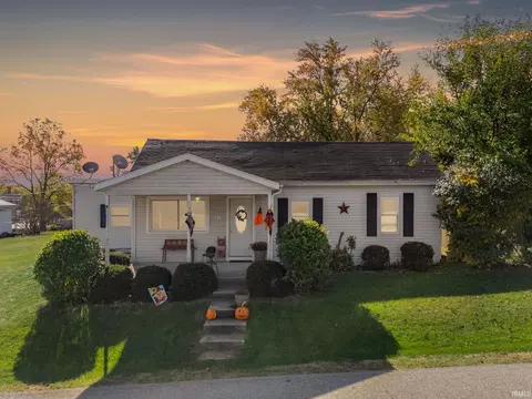212 E Hovey St, Warsaw, IN 46580