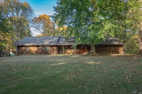 11700 Schuessler Rd, Evansville, IN 47712