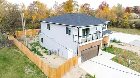 2017 Seddlemeyer Ave, Fort Wayne, IN 46816 photo 12