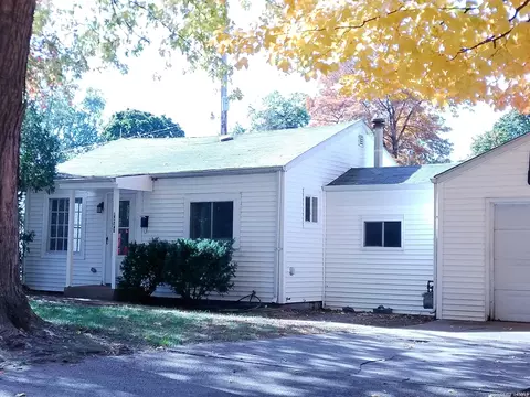 1237 Cone St, Elkhart, IN 46514