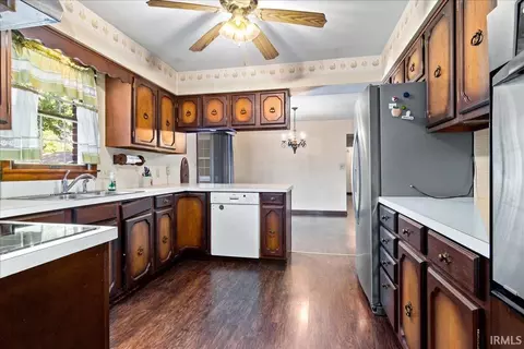 3481 Bittersweet Dr, Jasper, IN 47546 photo 3
