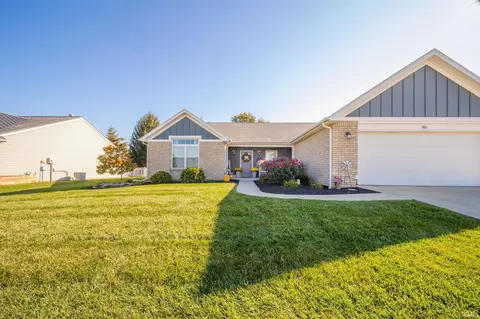 806 Willow Dr, Centerville, IN 47330 photo 5