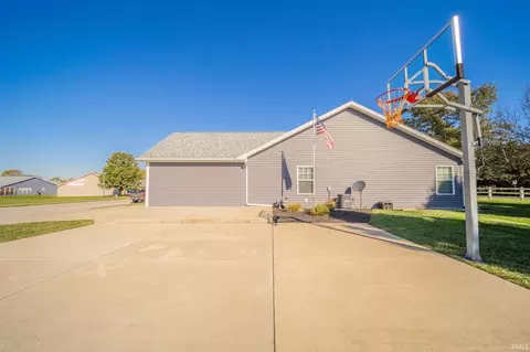 806 Willow Dr, Centerville, IN 47330 photo 29