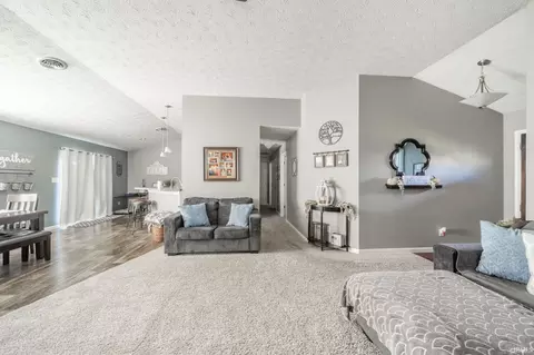 806 Willow Dr, Centerville, IN 47330 photo 10