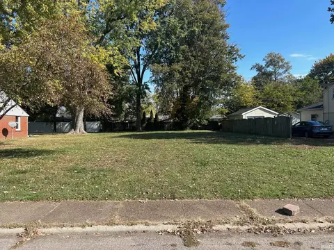 212 Polster Dr, Evansville, IN 47714