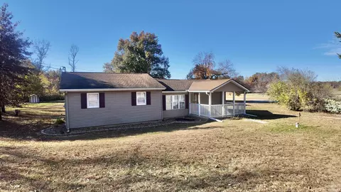 6772 N 1500 E, Burnettsville, IN 47926