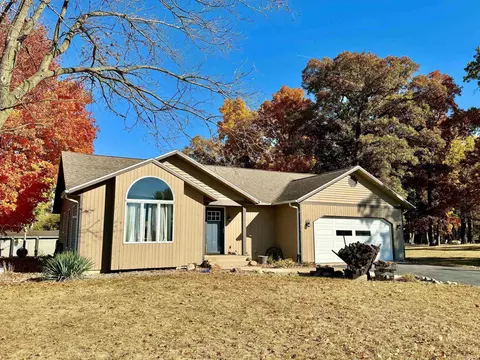 18 W 100 N, Rochester, IN 46975