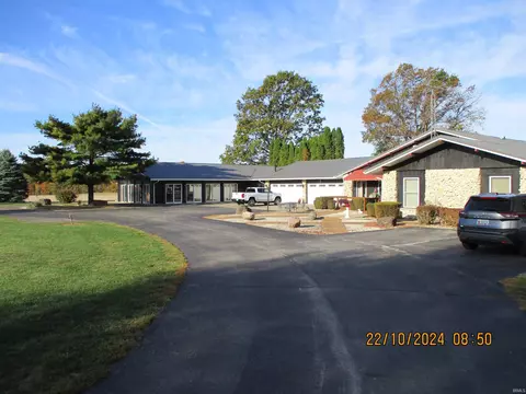 9001 S County Road 700 W, Daleville, IN 47334