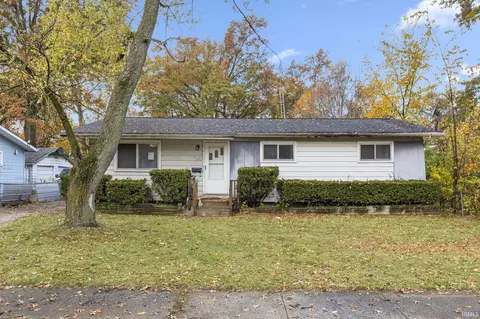 4042 Euclid Ave, Fort Wayne, IN 46806