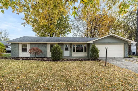2622 Forest Valley Dr, Fort Wayne, IN 46815