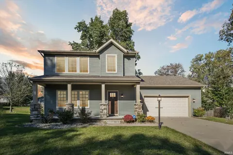 52410 Courier Ct, South Bend, IN 46635