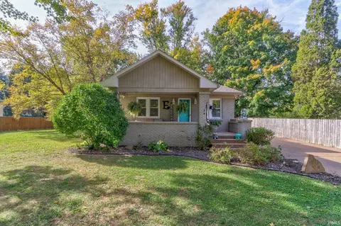 1033 Thompson Ave, Evansville, IN 47715