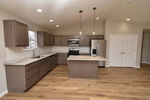 1102 E 8th St, Fowler, IN 47944 photo 10