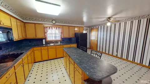 952 E 14th St, Ferdinand, IN 47532 photo 12