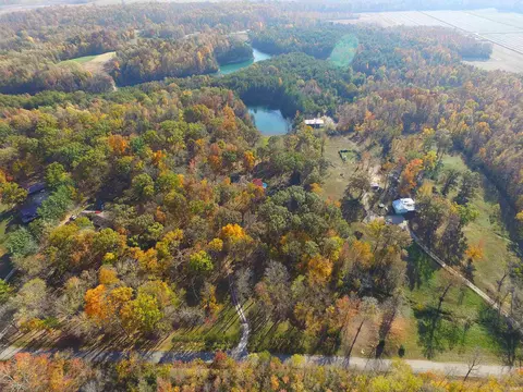 2294 E County Road 100 Rd, Winslow, IN 47598