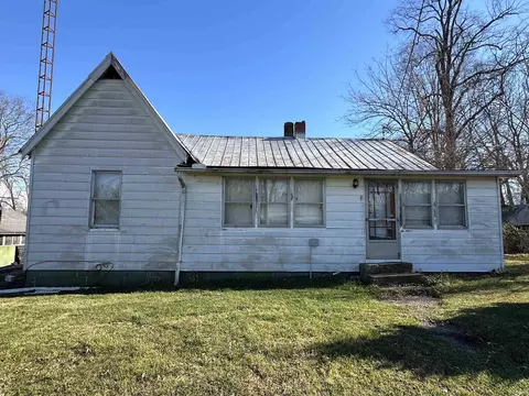 4284 Leesville Rd, Bedford, IN 47421