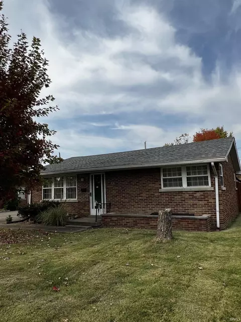 3016 Taylor Ave, Evansville, IN 47714