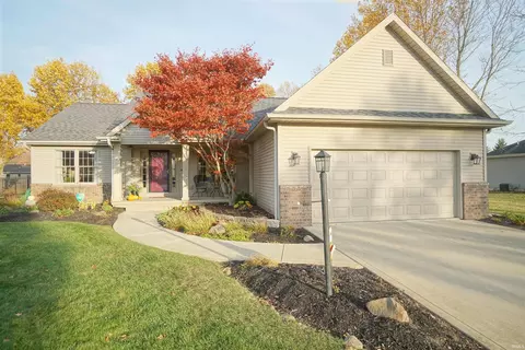 1601 Hawthorne Ct, Winona Lake, IN 46590