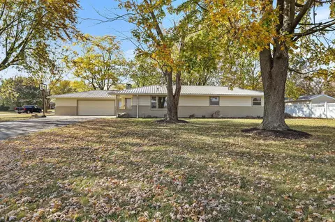 1001 N Mill St, Hartford City, IN 47348