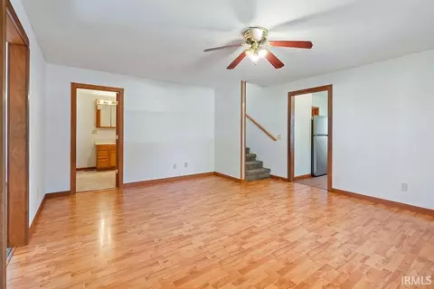 415 N Barclay St, Fairmount, IN 46928 photo 6