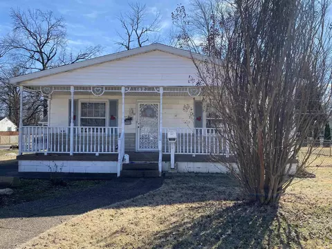 1827 Waggoner Ave, Evansville, IN 47714