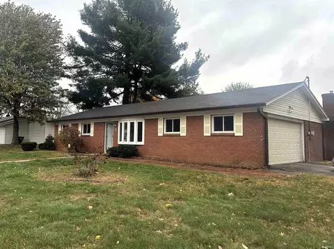 899 S Western Dr, Bloomington, IN 47403