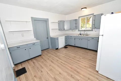 203 E Main St, Fowler, IN 47944 photo 11