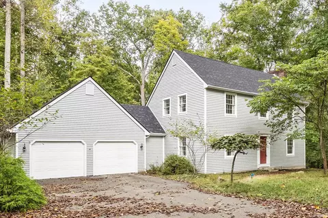 3035 E Forest Ridge Dr, Bloomington, IN 47401 photo 1