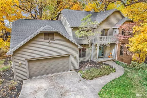 2302 River Oaks Dr, Lafayette, IN 47905