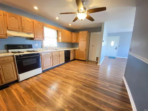 1102 Brook St, Mitchell, IN 47446 photo 9