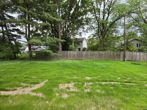 4440 E Janet Dr, Bloomington, IN 47401 photo 4