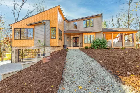 2502 E Poplar Dr, Bloomington, IN 47401 photo 1